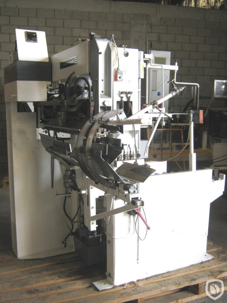 Welding machine