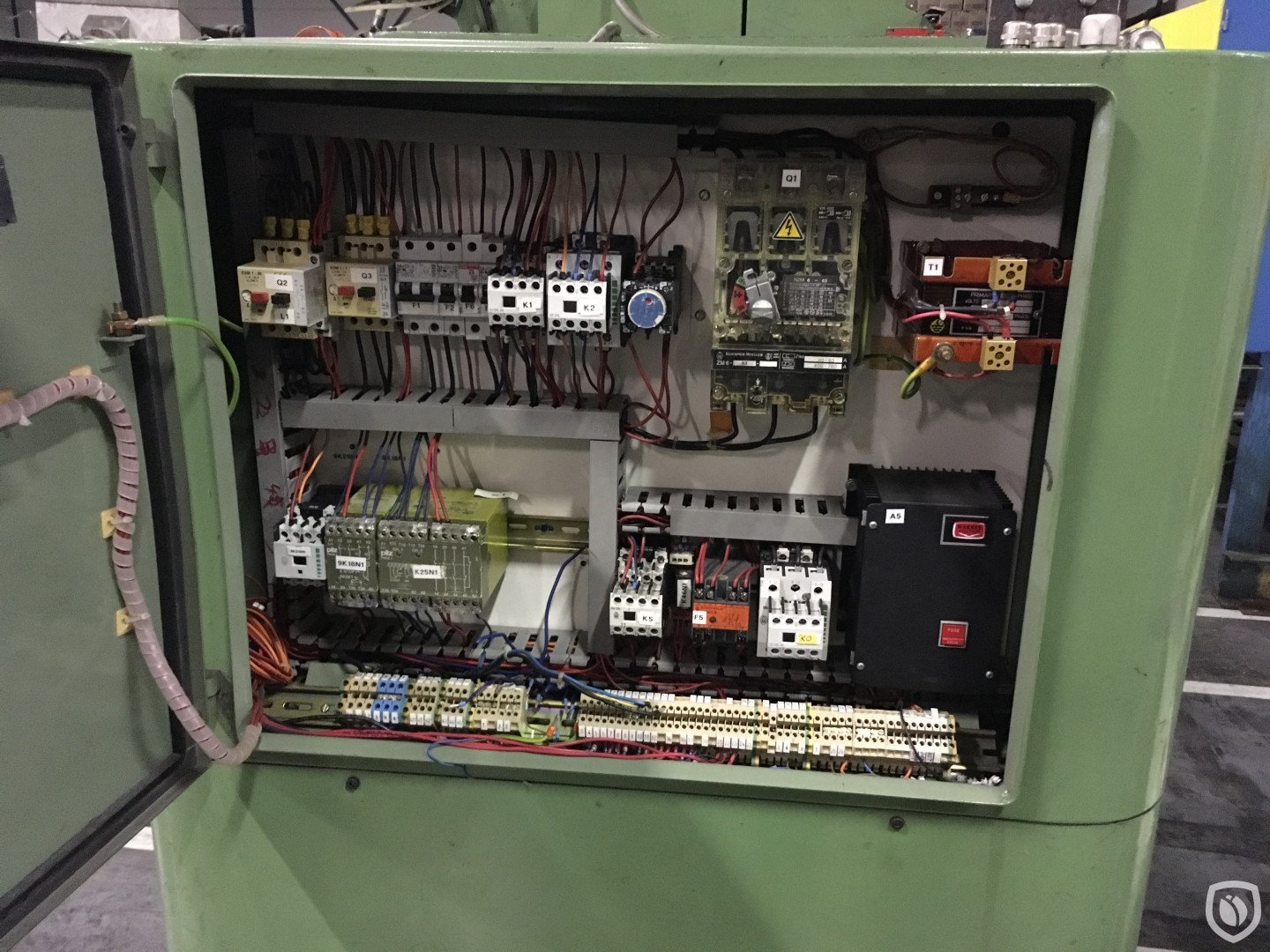 Metal Box 80B