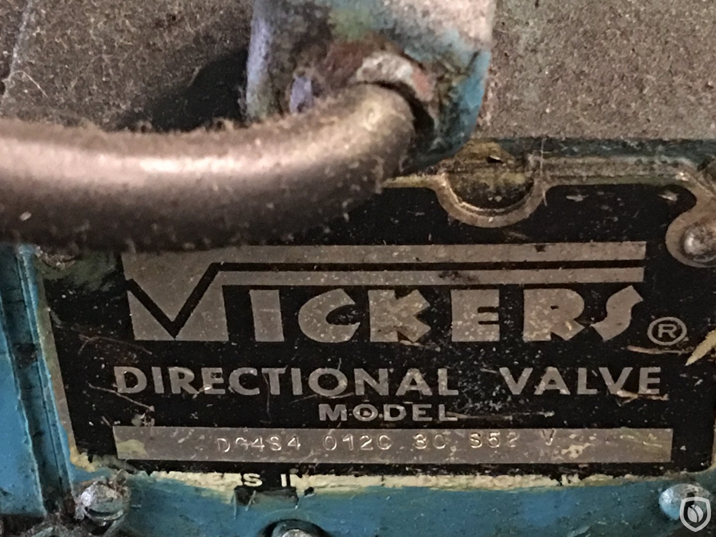 machine identification plate