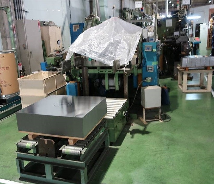 Cevolani welding line for manufacturing dry tea tins