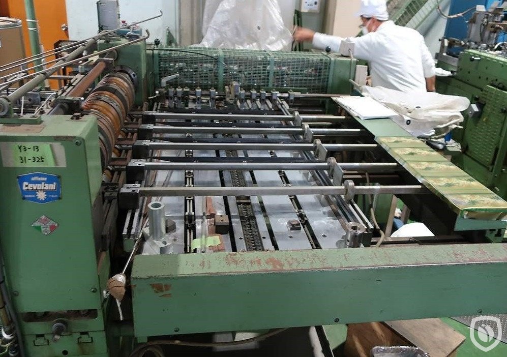 Cevolani welding line for manufacturing dry tea tins