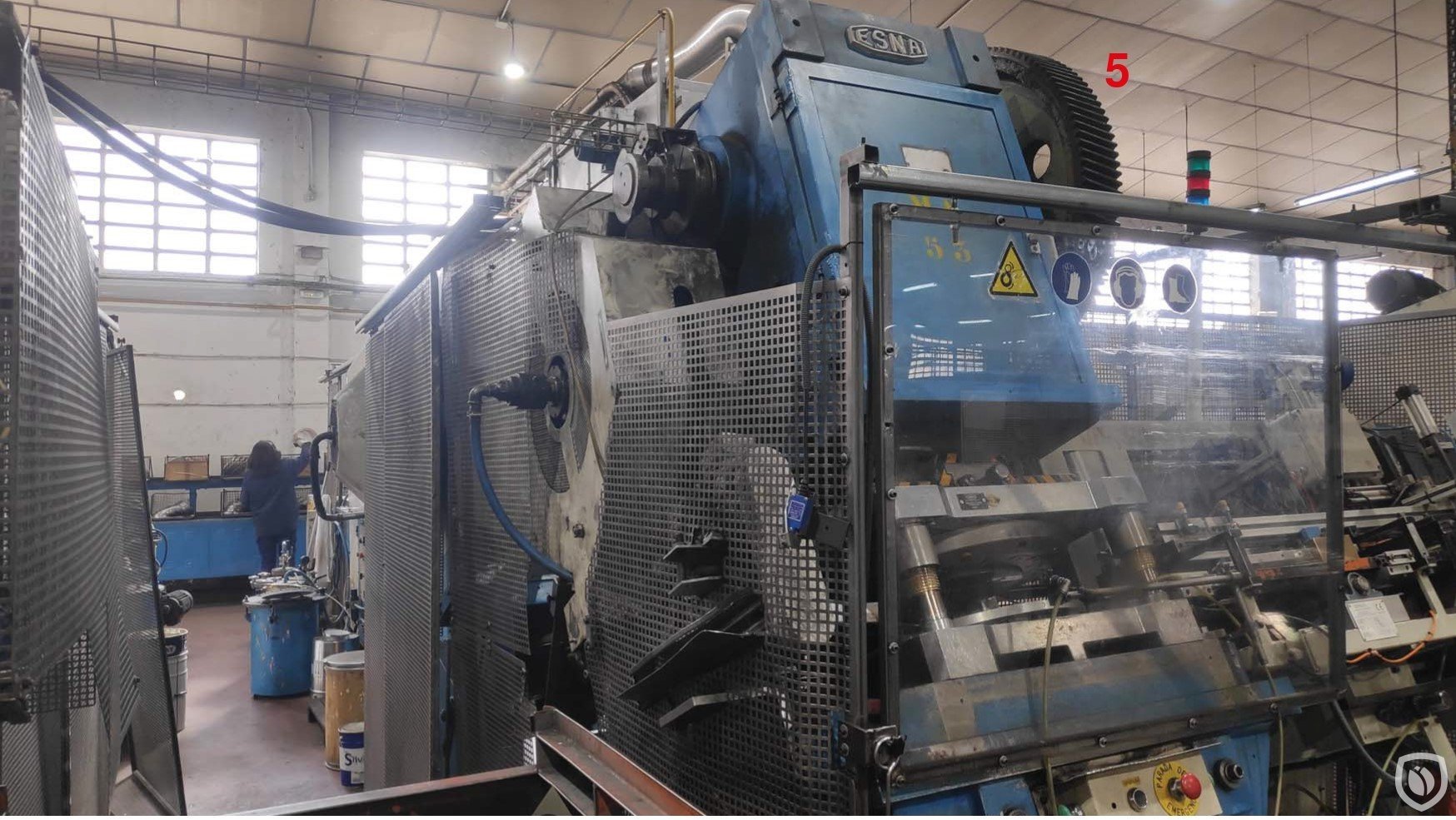 Lid diameter Ø 292 mm production line