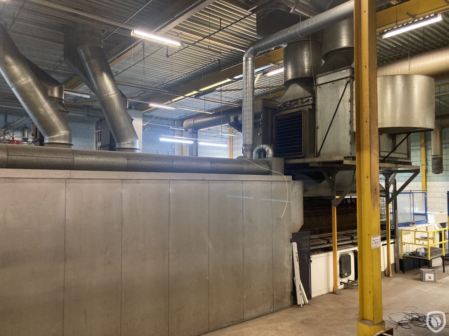 Mailander 460 coating line with 33 meter LTG tunnel-oven and incinerator