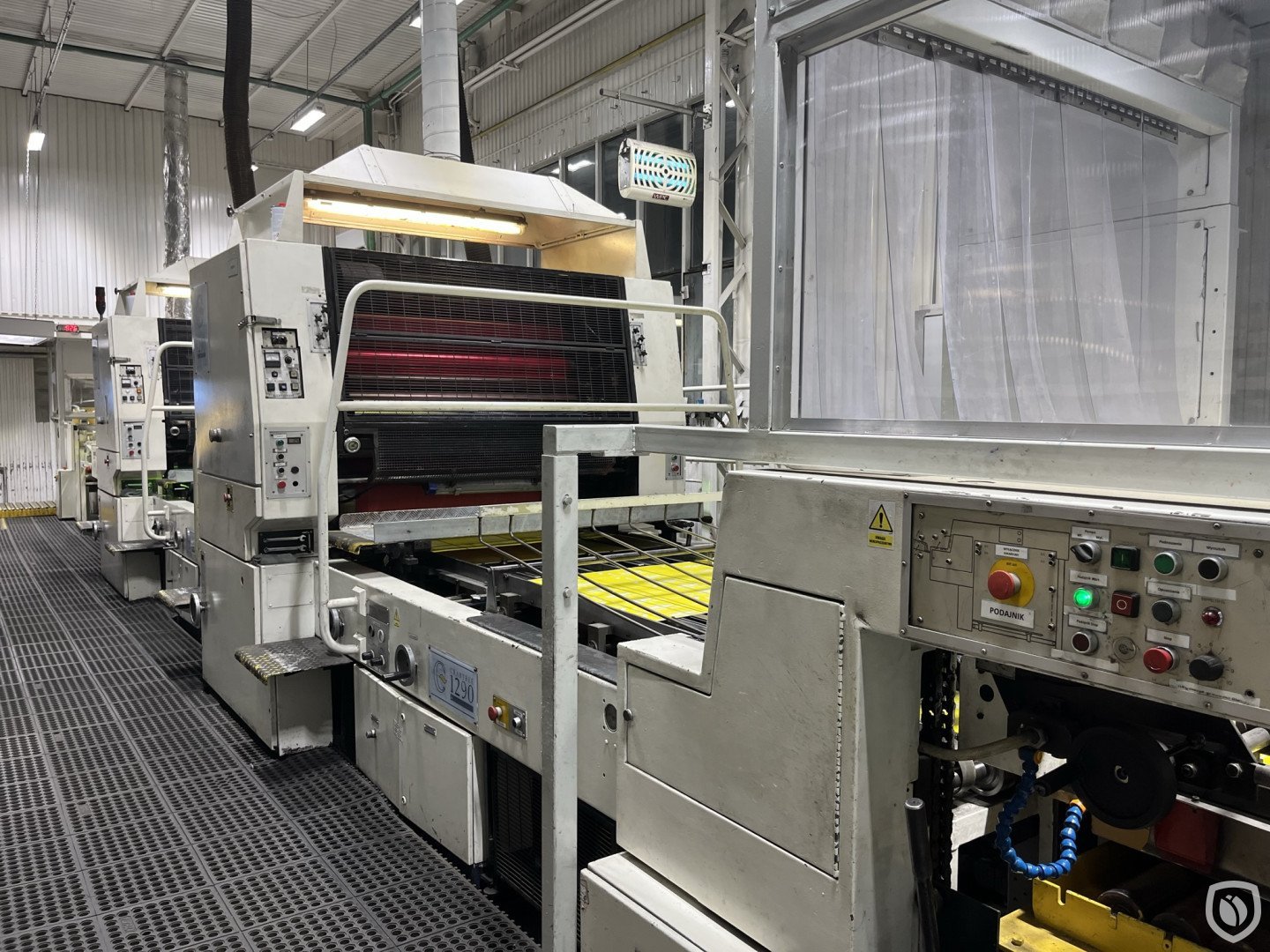 Crabtree 1290 tandem UV printing line