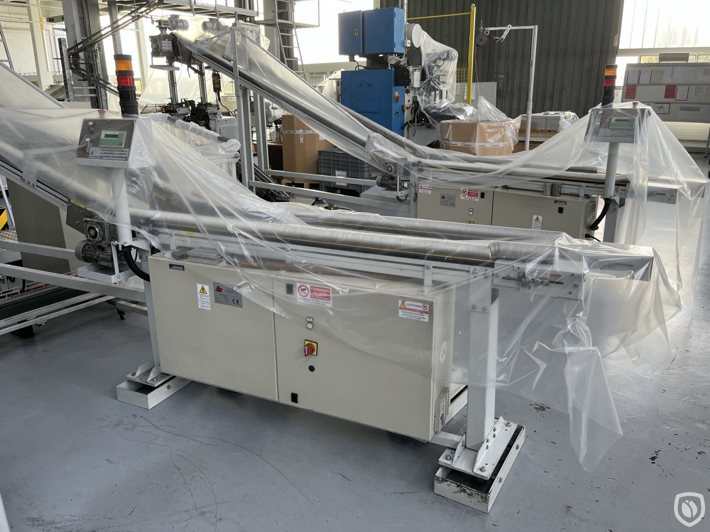Aerosol manufacturing for lubricants, household cleaning and industrial products