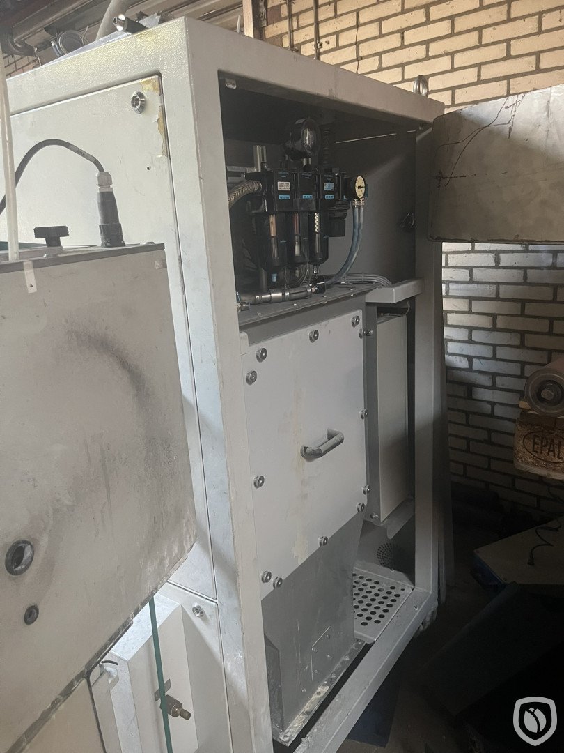 powder recycling unit