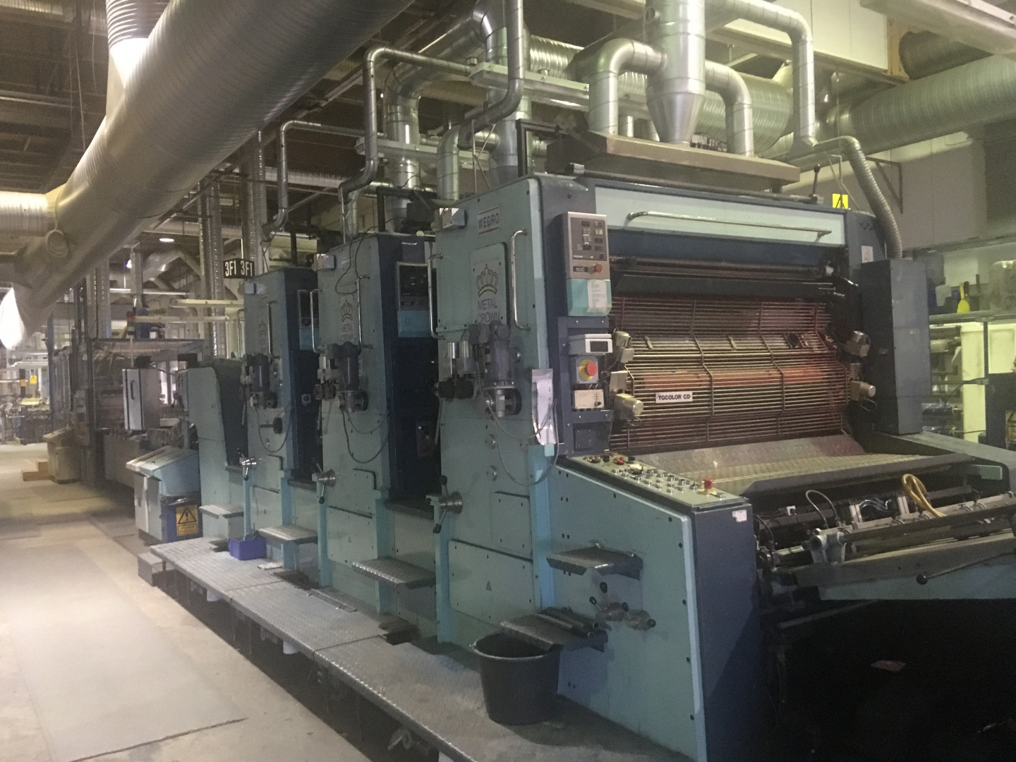 KBA 3-colour printing line with IST UV-oven