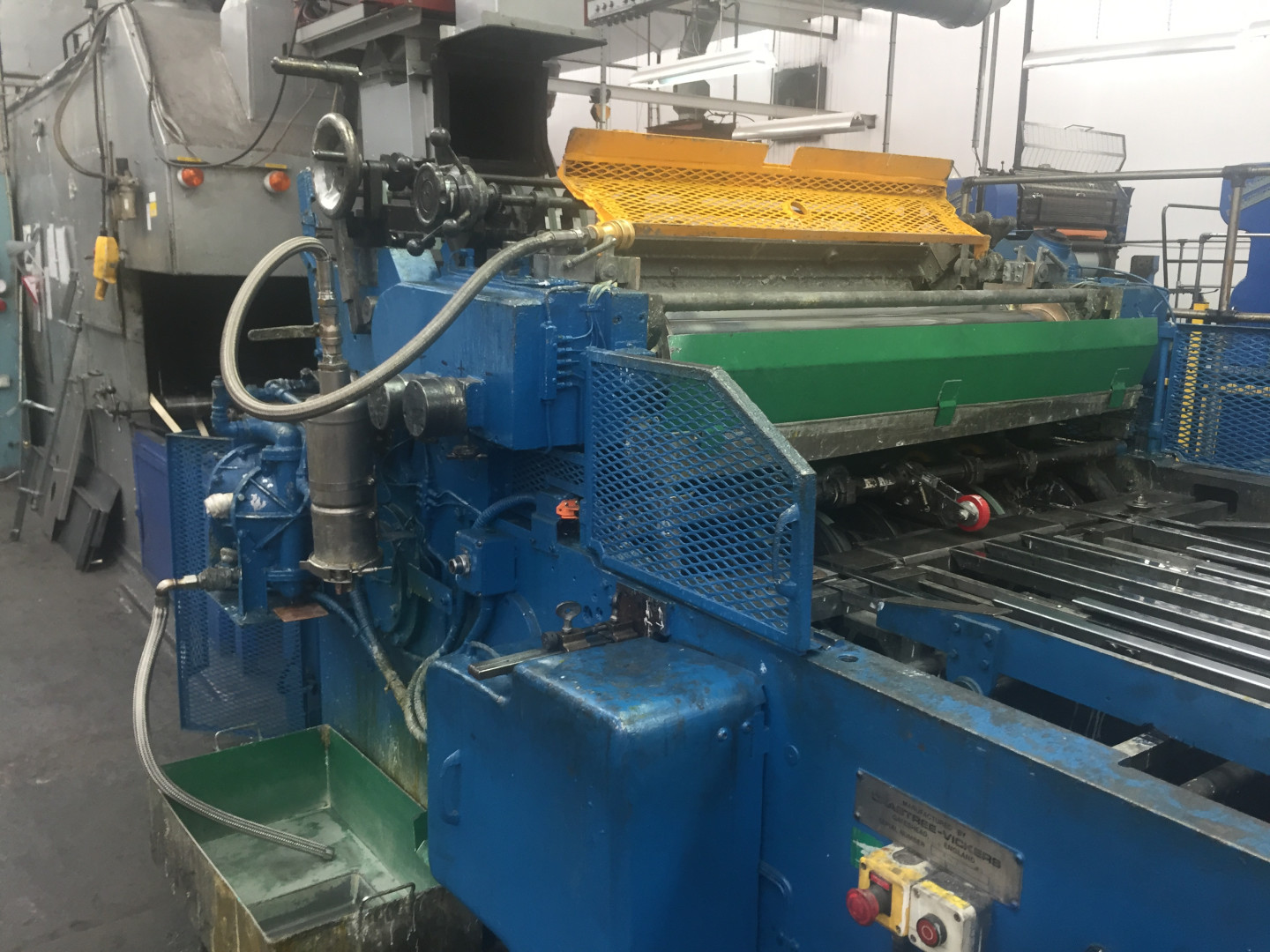 Crabtree F1 varnish coating machine - sheet feeder - Cazander